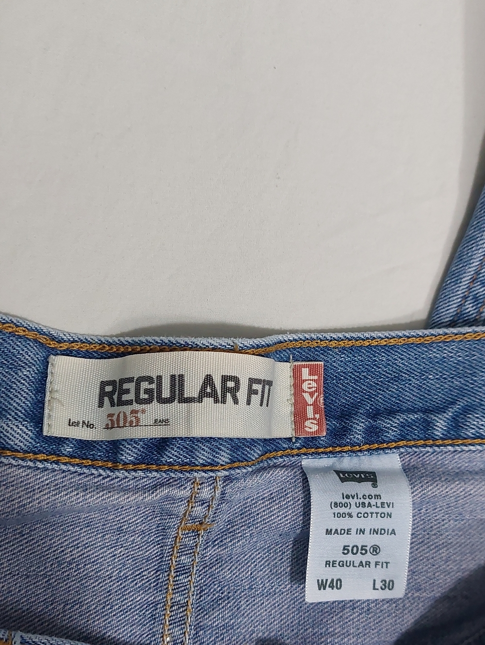 Vintage 1980's Levis 505 Jeans Mens W40 L30 Straight Leg Denim - Picture 3 of 5